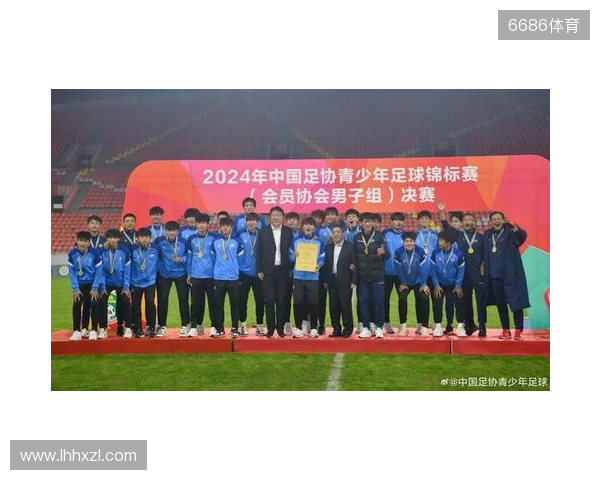 足球报：明年U21联赛和U19中青赛有望合并，实施周末主客场赛制